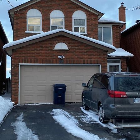 Homenets Markham Extérieur photo